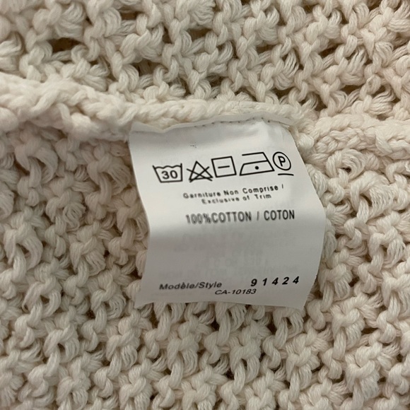 EUC Cartise crocheted oatmeal colored Sweater Jacket size small - Picture 8 of 8